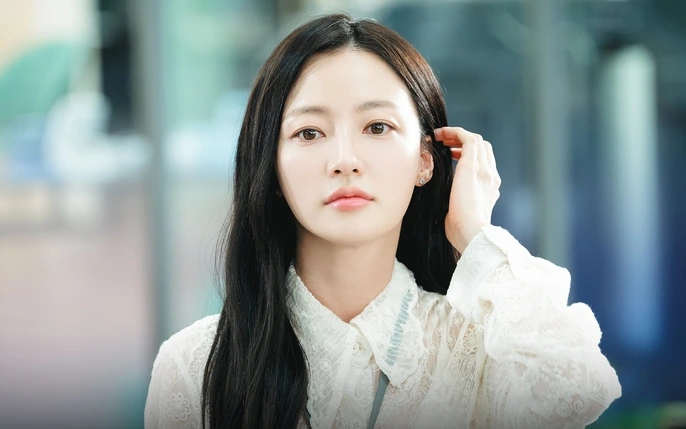 Người tố cáo Song Ha Yoon bạo lực học đường tiết lộ lý do kiện đòi 10 tỷ won