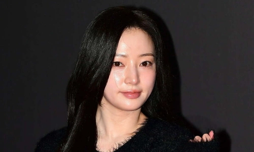 Người tố cáo Song Ha Yoon bạo lực học đường tiết lộ lý do kiện đòi 10 tỷ won