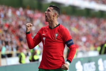 Ronaldo tuyên bố muốn dự World Cup 2026-ongkinh