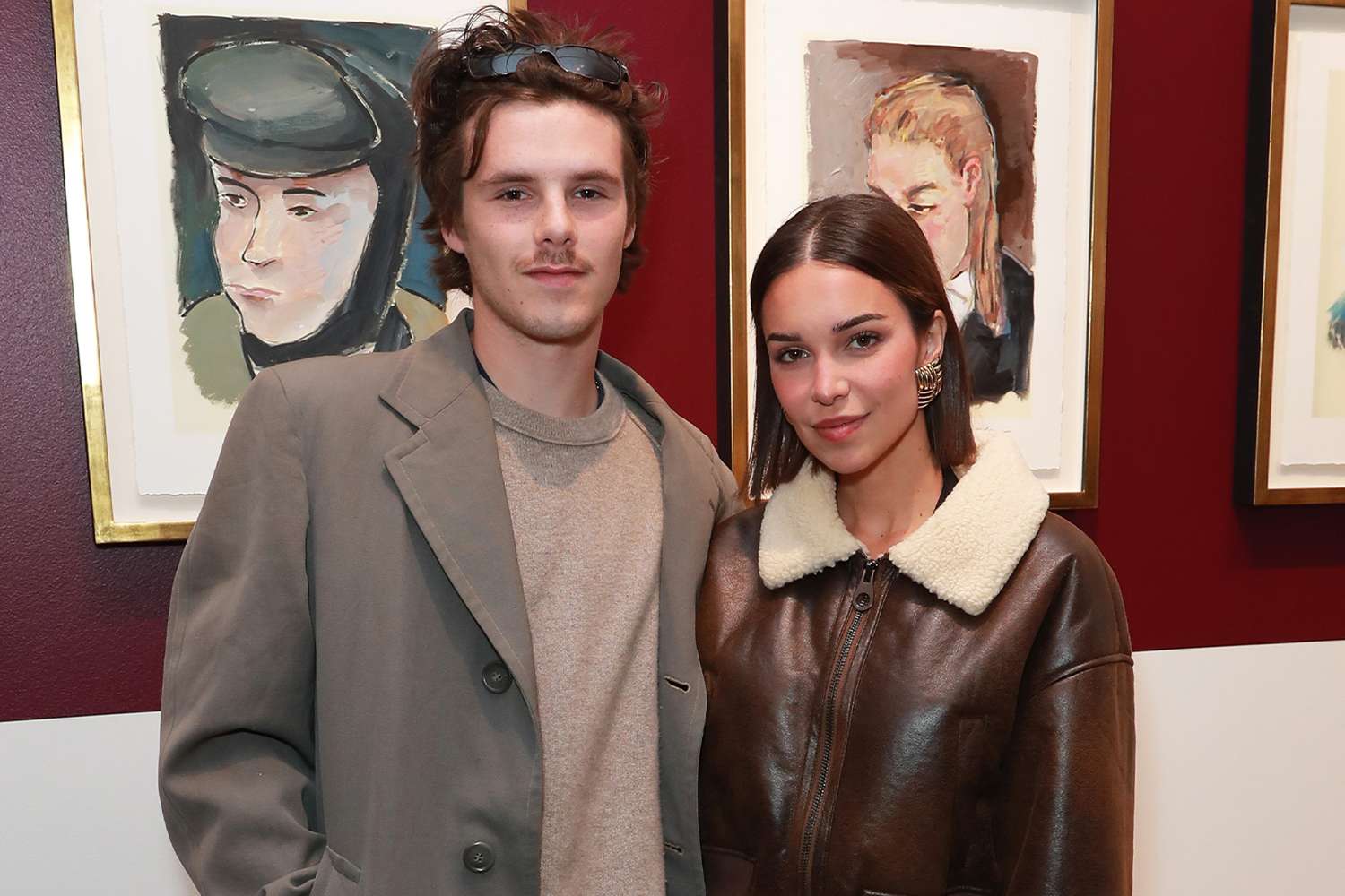 Bạn gái hơn 10 tuổi của Cruz Beckham lên tiếng bảo vệ tình yêu của mình-ongkinh
